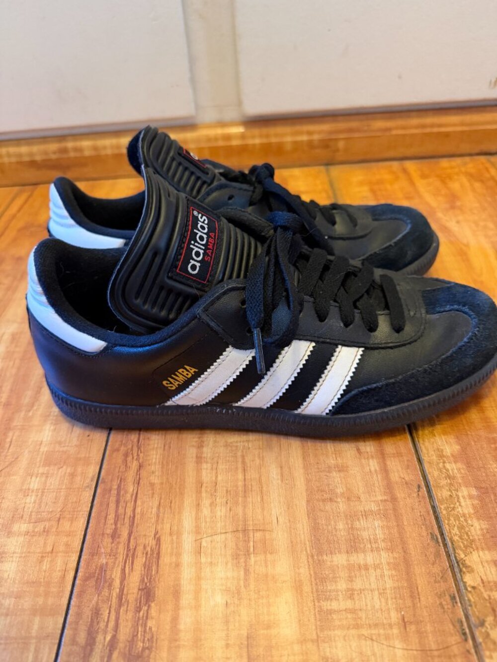 Adidas Sambas - Picture 2 of 3